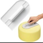 Lisseur à gâteau en plastique